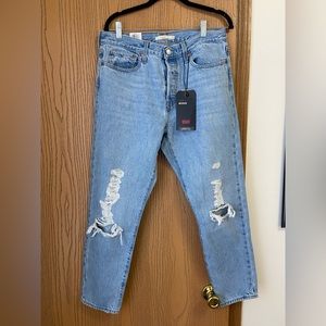 NWT Levi’s Wedgie Straight Jeans